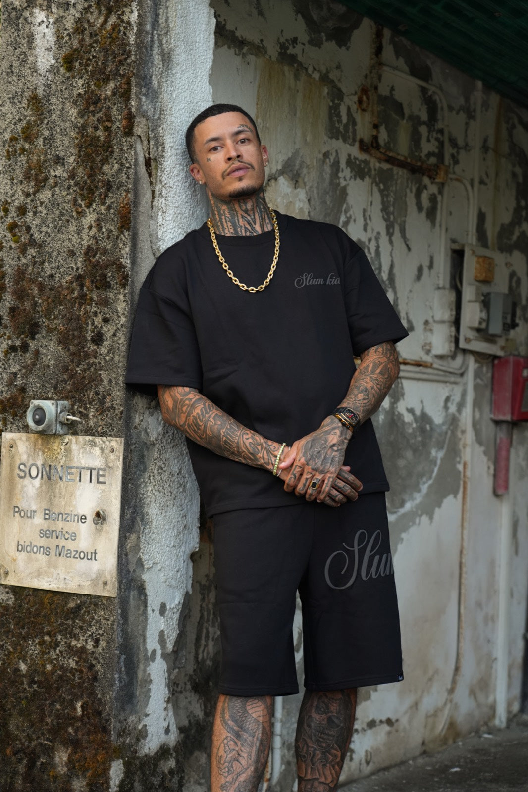 Black Short
